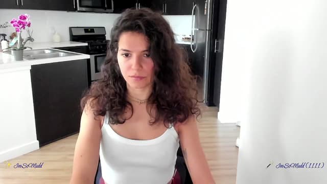 Gallery image thumbnail from litty's myfreecams stream on, 09/21/2024, 24:03 image 7 of 20