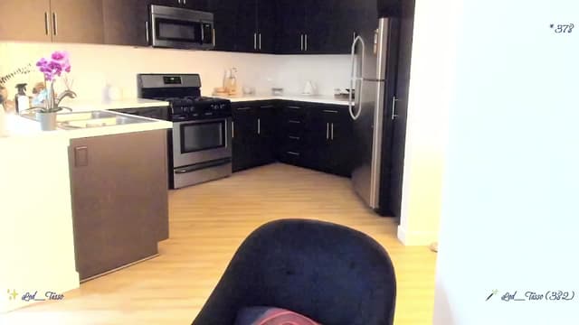 Gallery image thumbnail from litty's myfreecams stream on, 09/21/2024, 05:31 image 13 of 20