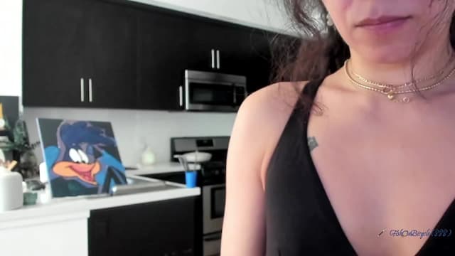 Gallery image thumbnail from litty's myfreecams stream on, 09/25/2024, 24:29 image 7 of 20