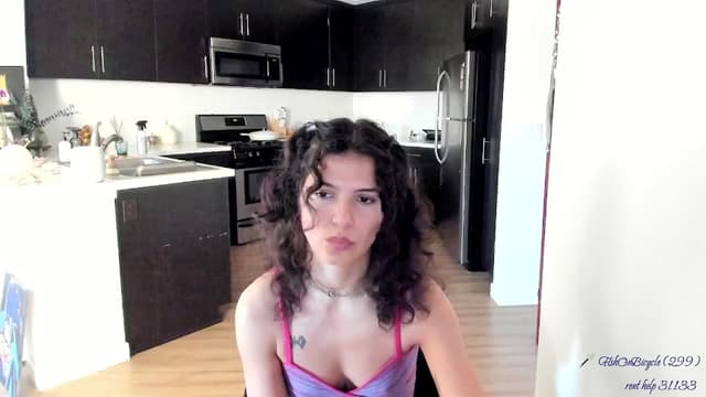 Gallery image thumbnail from litty's myfreecams stream on, 09/26/2024, 01:54 image 13 of 20