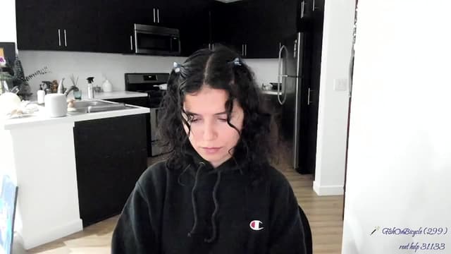 Gallery image thumbnail from litty's myfreecams stream on, 09/26/2024, 01:54 image 18 of 20