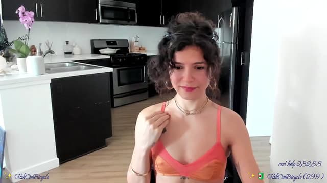 Gallery image thumbnail from litty's myfreecams stream on, 09/28/2024, 03:17 image 7 of 20