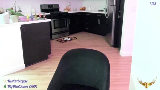 Gallery image thumbnail from litty's myfreecams stream on, 10/10/2024, 04:09 image 17 of 20