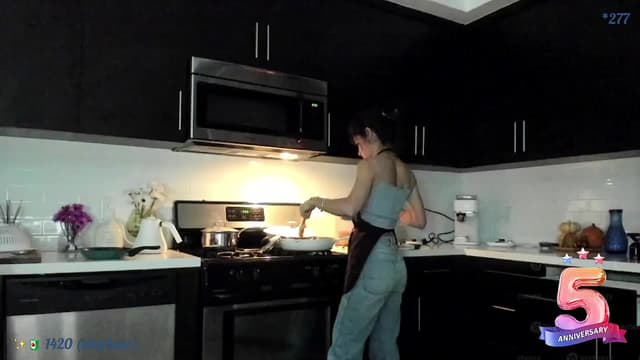 Gallery image thumbnail from litty's myfreecams stream on, 11/09/2024, 03:56 image 7 of 20