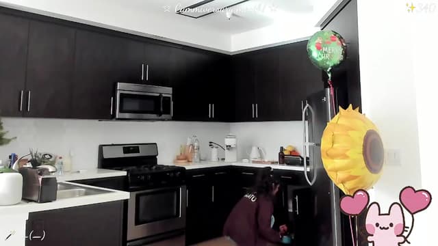 Gallery image thumbnail from litty's myfreecams stream on, 12/01/2024, 24:05 image 4 of 20
