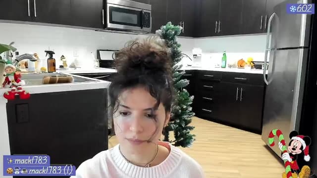 Gallery image thumbnail from litty's myfreecams stream on, 12/18/2024, 24:15 image 3 of 20