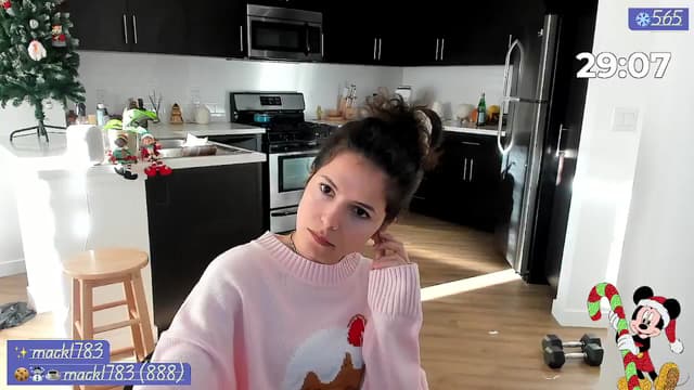 Gallery image thumbnail from litty's myfreecams stream on, 12/18/2024, 24:15 image 19 of 20