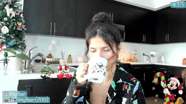 Gallery image thumbnail from litty's myfreecams stream on, 12/26/2024, 24:05 image 12 of 20