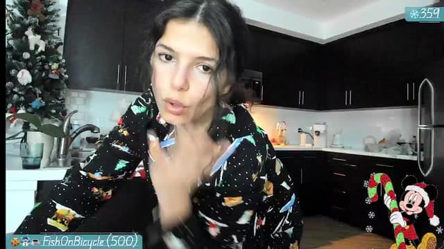Gallery image thumbnail from litty's myfreecams stream on, 12/26/2024, 01:06 image 18 of 20