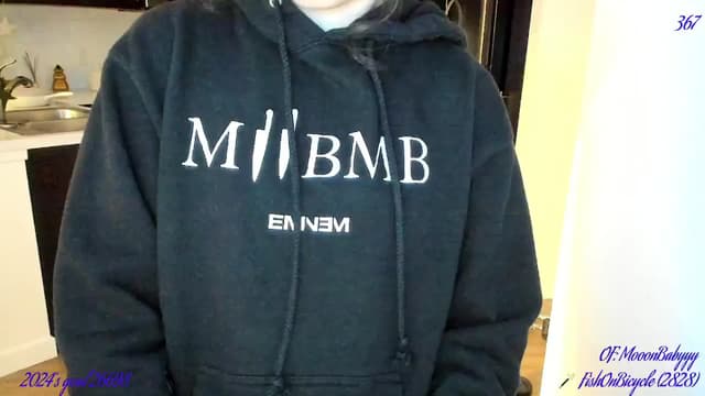 Gallery image thumbnail from litty's myfreecams stream on, 12/31/2024, 06:54 image 1 of 20