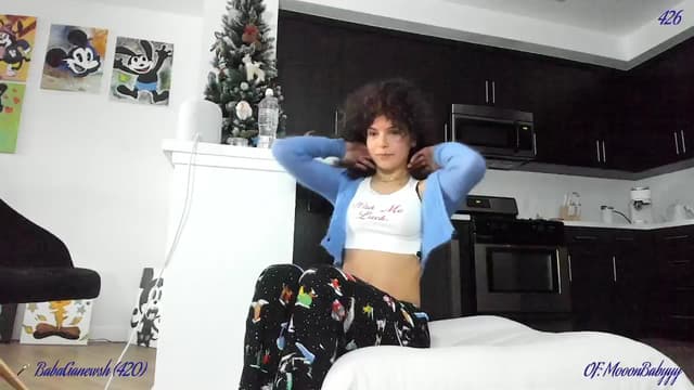 Gallery image thumbnail from litty's myfreecams stream on, 01/04/2025, 05:22 image 1 of 20