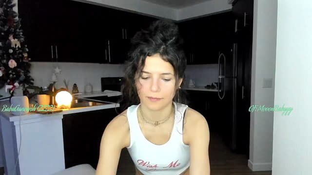 Gallery image thumbnail from litty's myfreecams stream on, 01/04/2025, 05:22 image 14 of 20
