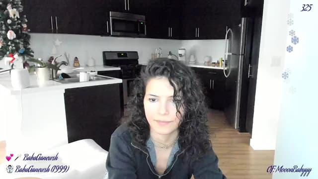 Gallery image thumbnail from litty's myfreecams stream on, 01/05/2025, 01:50 image 4 of 20