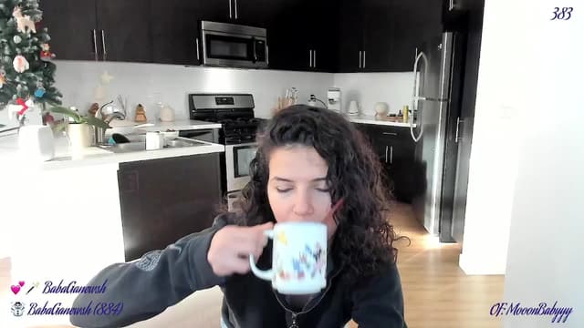Gallery image thumbnail from litty's myfreecams stream on, 01/05/2025, 01:50 image 1 of 20