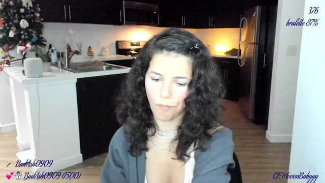 Gallery image thumbnail from litty's myfreecams stream on, 01/07/2025, 04:20 image 20 of 20