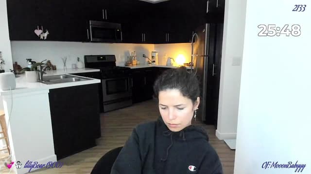 Gallery image thumbnail from litty's myfreecams stream on, 02/07/2025, 03:38 image 14 of 20