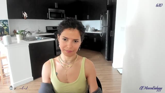 Gallery image thumbnail from litty's myfreecams stream on, 02/17/2025, 24:37 image 5 of 20