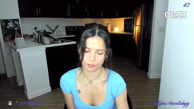 Gallery image thumbnail from litty's myfreecams stream on, 03/21/2025, 04:13 image 13 of 20