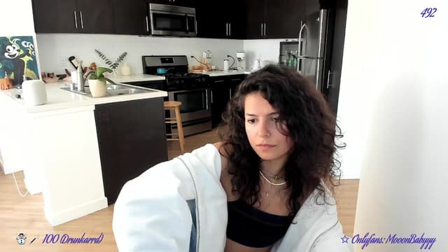 Gallery image thumbnail from litty's myfreecams stream on, 03/22/2025, 24:16 image 5 of 20