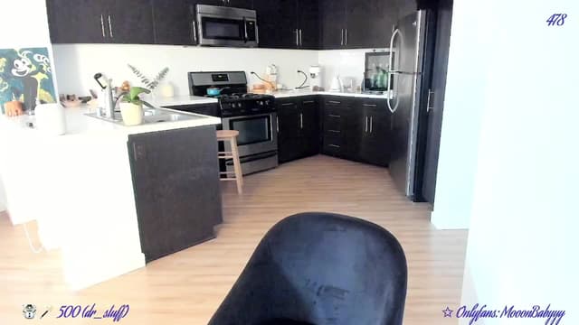 Gallery image thumbnail from litty's myfreecams stream on, 03/22/2025, 02:57 image 11 of 20