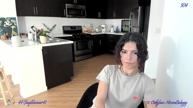 Gallery image thumbnail from litty's myfreecams stream on, 03/23/2025, 05:34 image 6 of 20