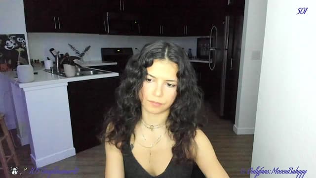 Gallery image thumbnail from litty's myfreecams stream on, 03/23/2025, 05:34 image 12 of 20