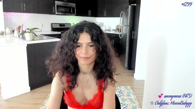 Gallery image thumbnail from litty's myfreecams stream on, 06/28/2025, 03:45 image 7 of 20