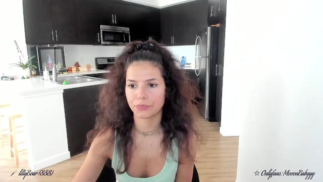 Gallery image thumbnail from litty's myfreecams stream on, 09/28/2025, 24:09 image 11 of 20