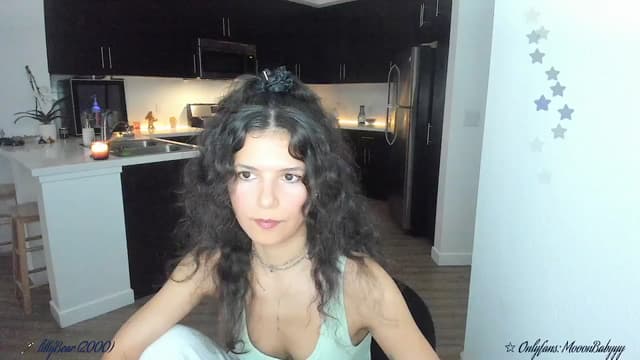 Gallery image thumbnail from litty's myfreecams stream on, 09/28/2025, 02:26 image 10 of 20