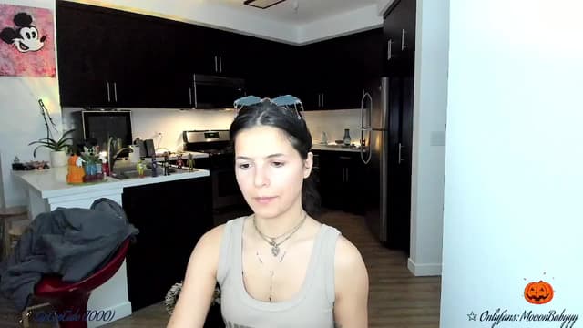 Gallery image thumbnail from litty's myfreecams stream on, 10/19/2025, 04:53 image 5 of 20