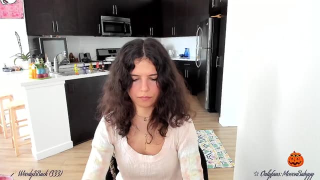 Gallery image thumbnail from litty's myfreecams stream on, 10/24/2025, 23:31 image 10 of 20