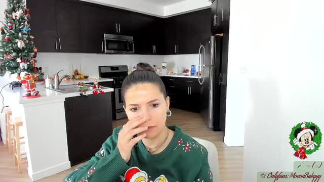 Gallery image thumbnail from litty's myfreecams stream on, 12/06/2025, 21:47 image 2 of 20