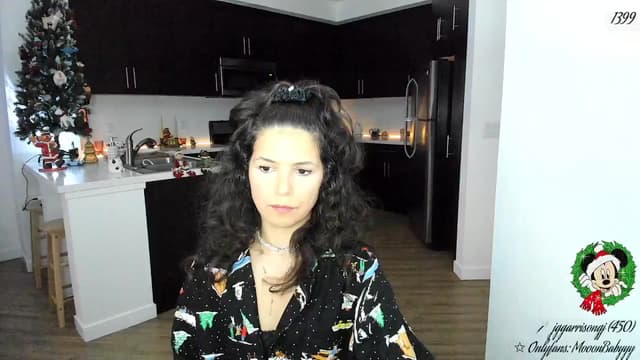 Gallery image thumbnail from litty's myfreecams stream on, 12/14/2025, 04:04 image 1 of 20