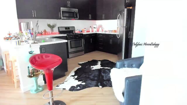 Gallery image thumbnail from litty's myfreecams stream on, 06/20/2026, 01:08 image 13 of 20