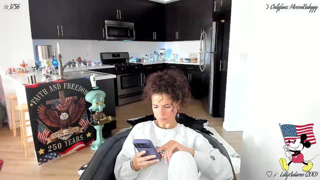 Gallery image thumbnail from litty's myfreecams stream on, 07/03/2026, 24:44 image 10 of 20