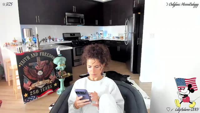 Gallery image thumbnail from litty's myfreecams stream on, 07/03/2026, 24:44 image 8 of 20