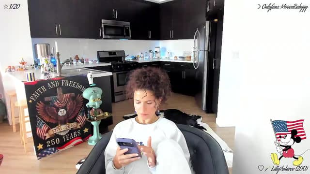 Gallery image thumbnail from litty's myfreecams stream on, 07/03/2026, 24:44 image 6 of 20