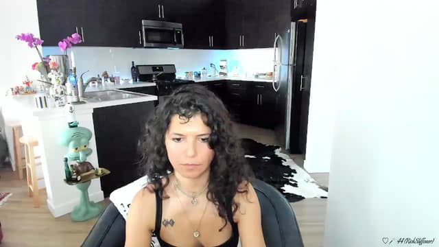 Gallery image thumbnail from litty's myfreecams stream on, 07/18/2026, 05:31 image 3 of 20