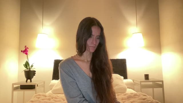 Gallery image thumbnail from ll_00's myfreecams stream on, 03/04/2025, 08:16 image 3 of 20