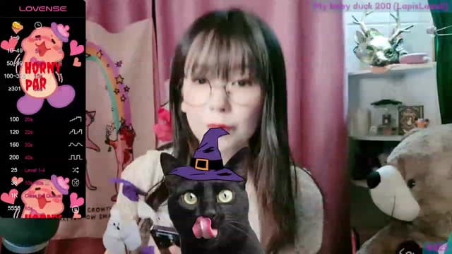 Gallery image thumbnail from meows's myfreecams stream on, 09/23/2023, 06:09 image 9 of 20