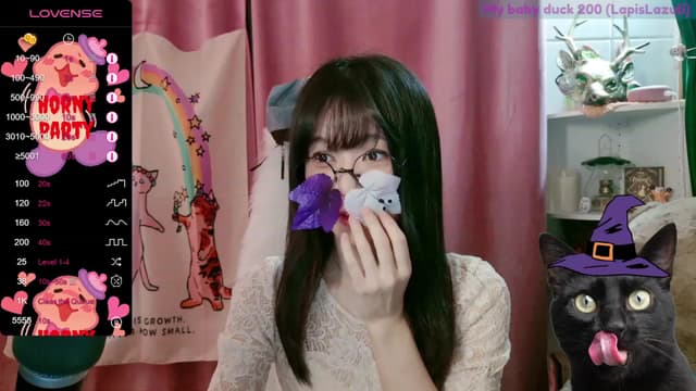 Gallery image thumbnail from meows's myfreecams stream on, 09/23/2023, 06:09 image 11 of 20
