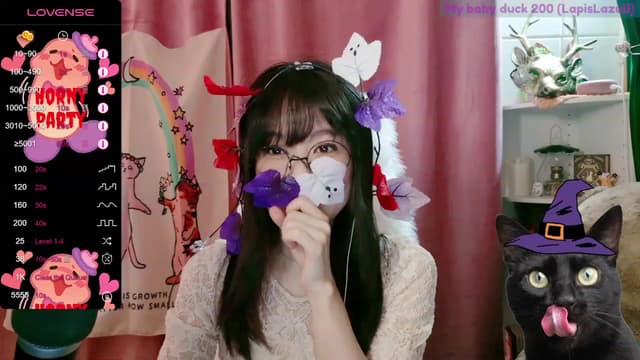 Gallery image thumbnail from meows's myfreecams stream on, 09/23/2023, 06:09 image 16 of 20