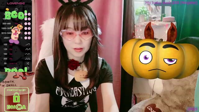 Gallery image thumbnail from meows's myfreecams stream on, 10/08/2023, 06:43 image 16 of 20