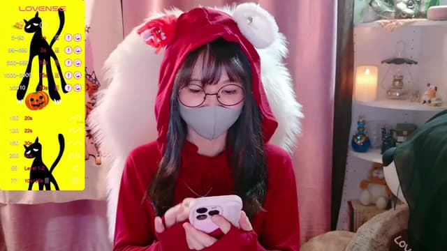 Gallery image thumbnail from meows's myfreecams stream on, 10/15/2023, 06:09 image 1 of 20