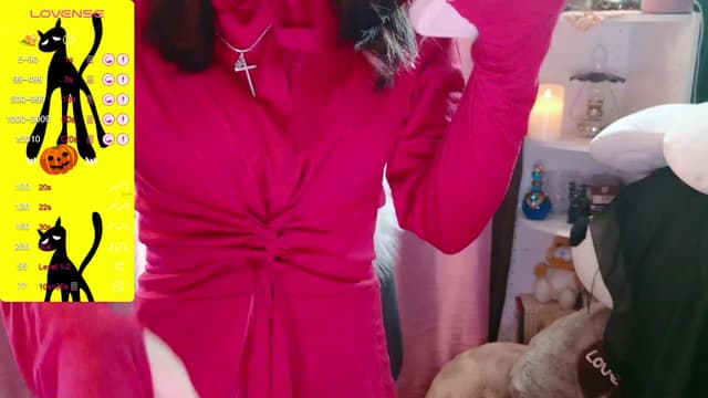 Gallery image thumbnail from meows's myfreecams stream on, 10/15/2023, 06:09 image 14 of 20
