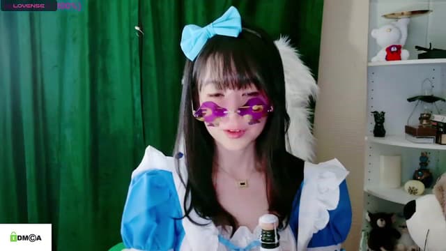 Gallery image thumbnail from meows's myfreecams stream on, 11/18/2023, 06:04 image 5 of 20