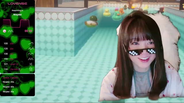 Gallery image thumbnail from meows's myfreecams stream on, 11/19/2023, 06:08 image 14 of 20