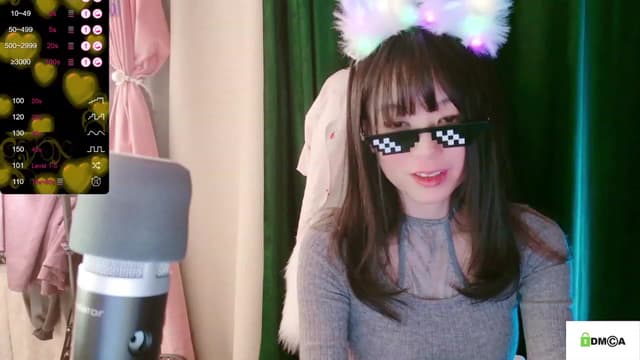Gallery image thumbnail from meows's myfreecams stream on, 11/19/2023, 07:16 image 7 of 20