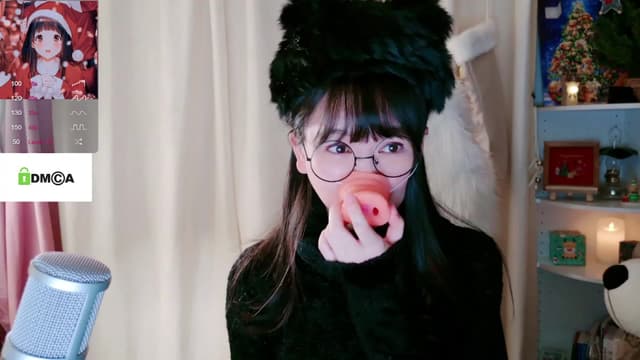 Gallery image thumbnail from meows's myfreecams stream on, 12/10/2023, 06:43 image 12 of 20