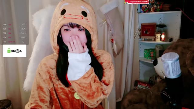 Gallery image thumbnail from meows's myfreecams stream on, 12/16/2023, 06:10 image 8 of 20